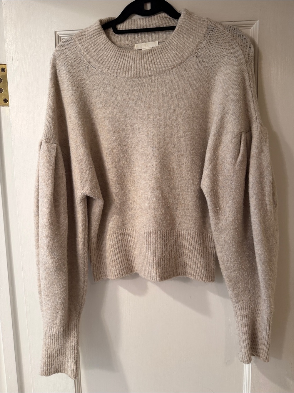 H&M Beige Crewneck Sweater
